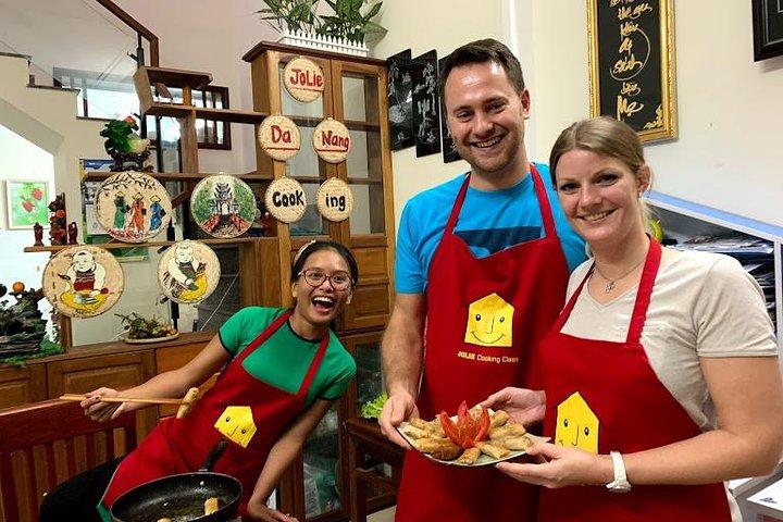 DaNang Cooking Class with Market and Coffee Tasting