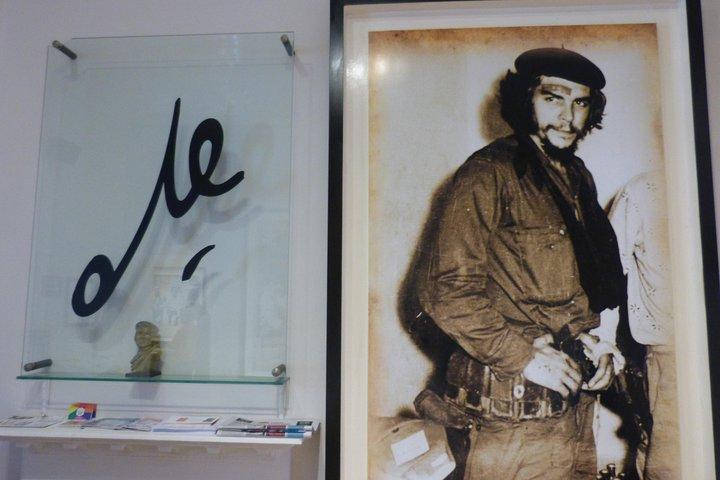 PRIVATE TOUR: Alta Gracia with Che Guevara´s house