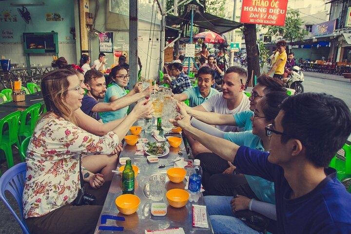 Saigon Sightseeing & Street Food Tour By scooter with Student