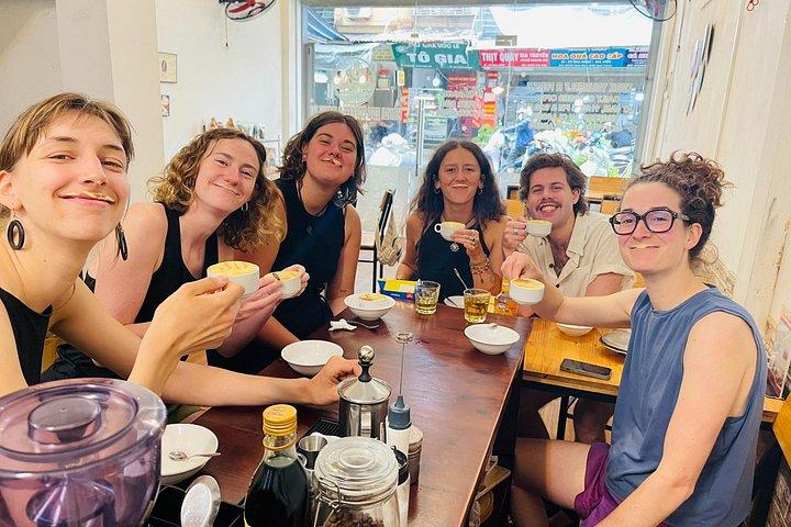 Hanoi Coffee Class learning 5 famous coffee in Hanoi
