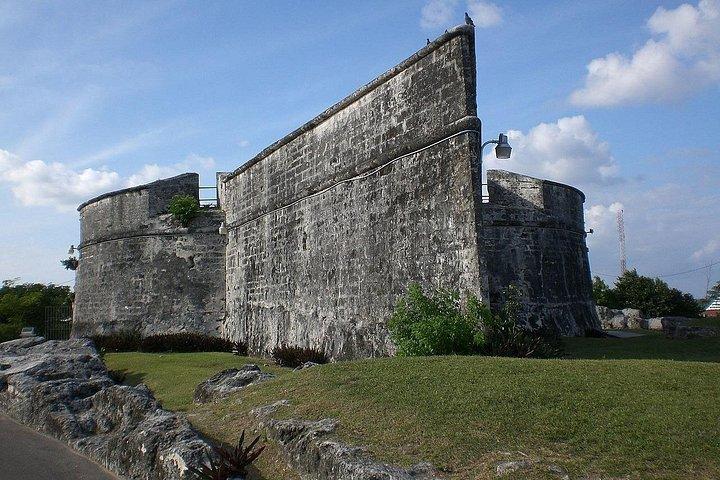 Private Guided Tour Around Nassau, The Bahamas