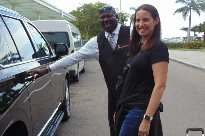 Nassau One-Way Private Transfer to the Airport or Cruise Port