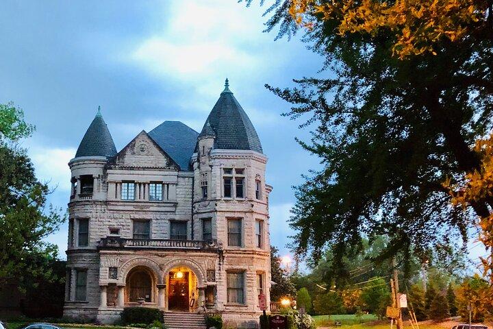 2-hr Day or Night PRIVATE Haunted Old Louisville Walk (1-15 pp)
