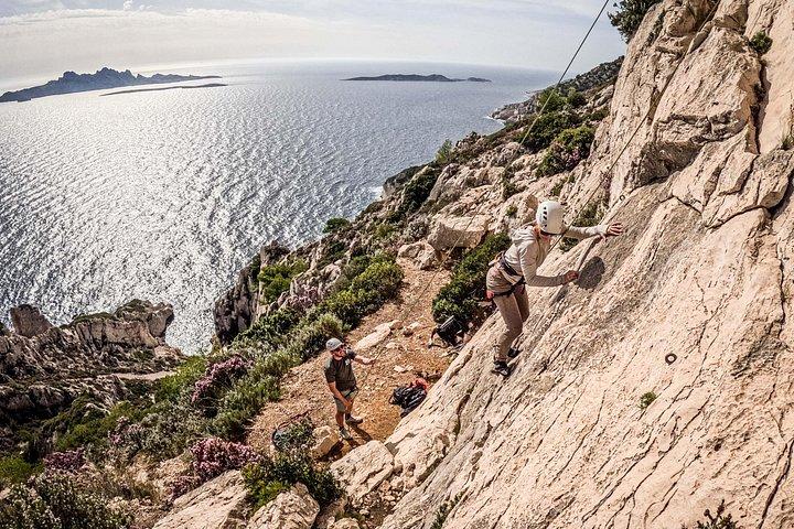 Discovery climbing in the Calanques of Marseille