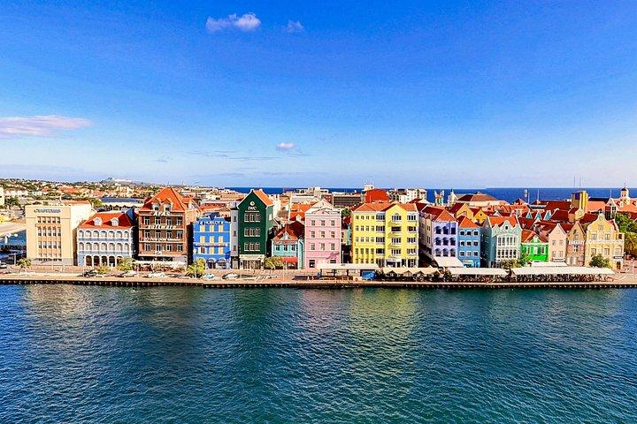 Curaçao – Private City Tour with Insider Secrets