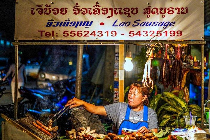 Vientiane Cuisine and Culture with Tuk Tuk Tour