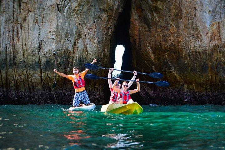 Private Cabo Arch Kayak & Snorkel Tour for 4 Guests
