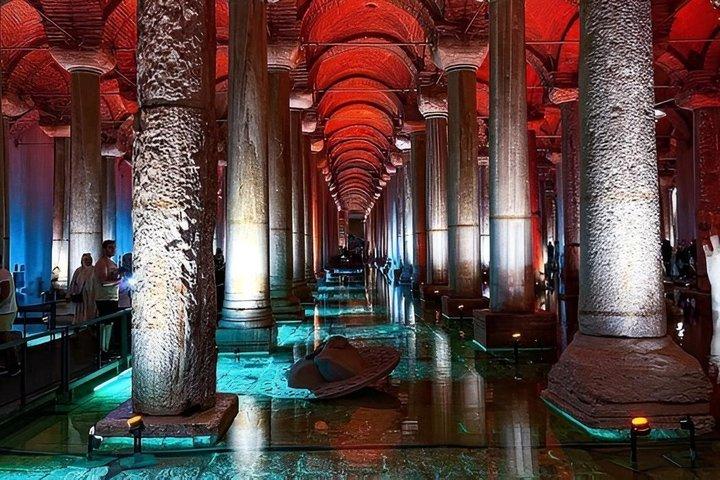 Basilica Cistern Expert Tour & Priority Entry