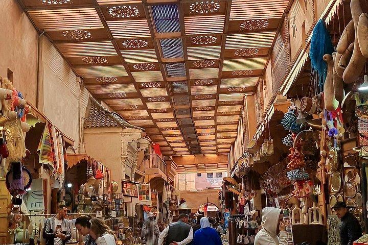 Private Marrakech Highlights: Bahia Palace, Souks & Medina