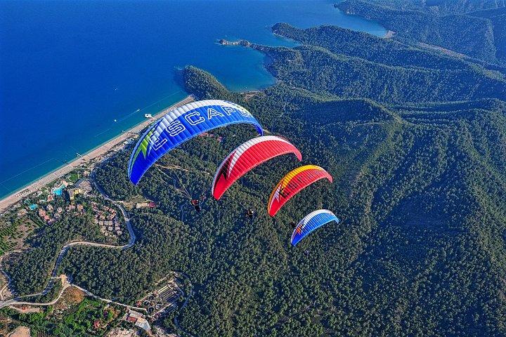 Escape Tahtalı Tandem Paragliding Antalya + Cable Car Included