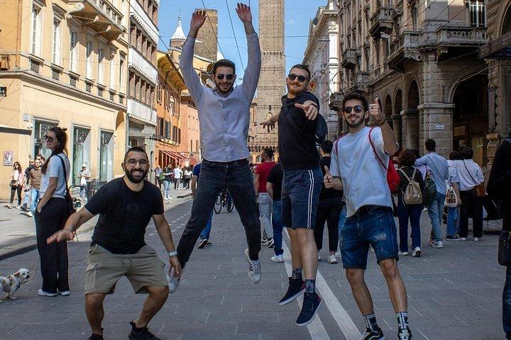 Bologna: Photo tour with professional photographer