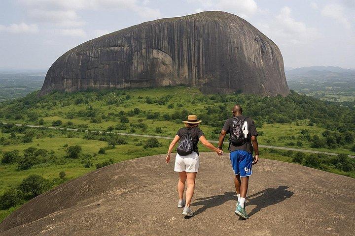 Zuma Rock Hiking Adventure – Explore Nigeria’s Iconic Monolith