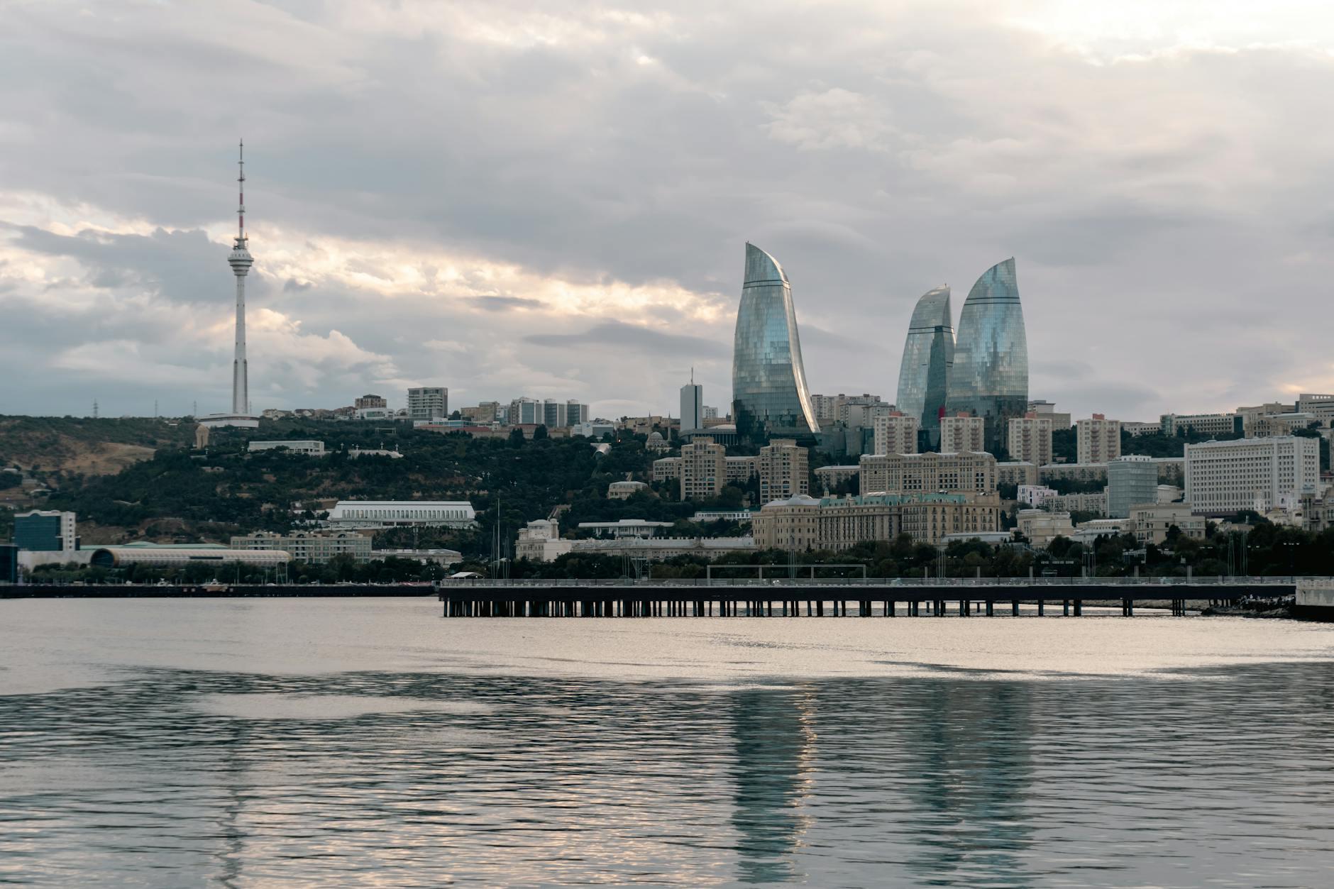 Baku (Bakı) skyline