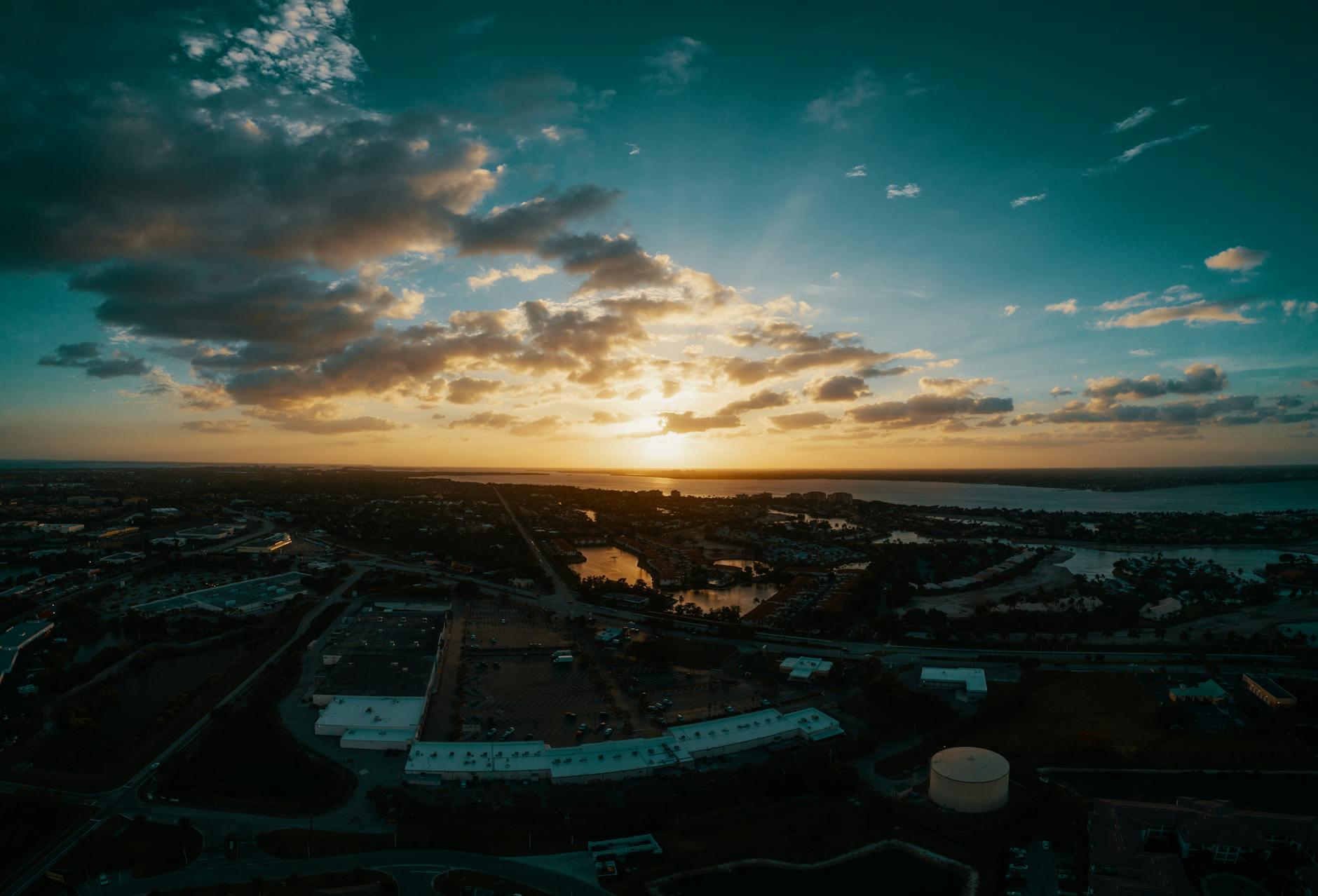 Fort Myers skyline