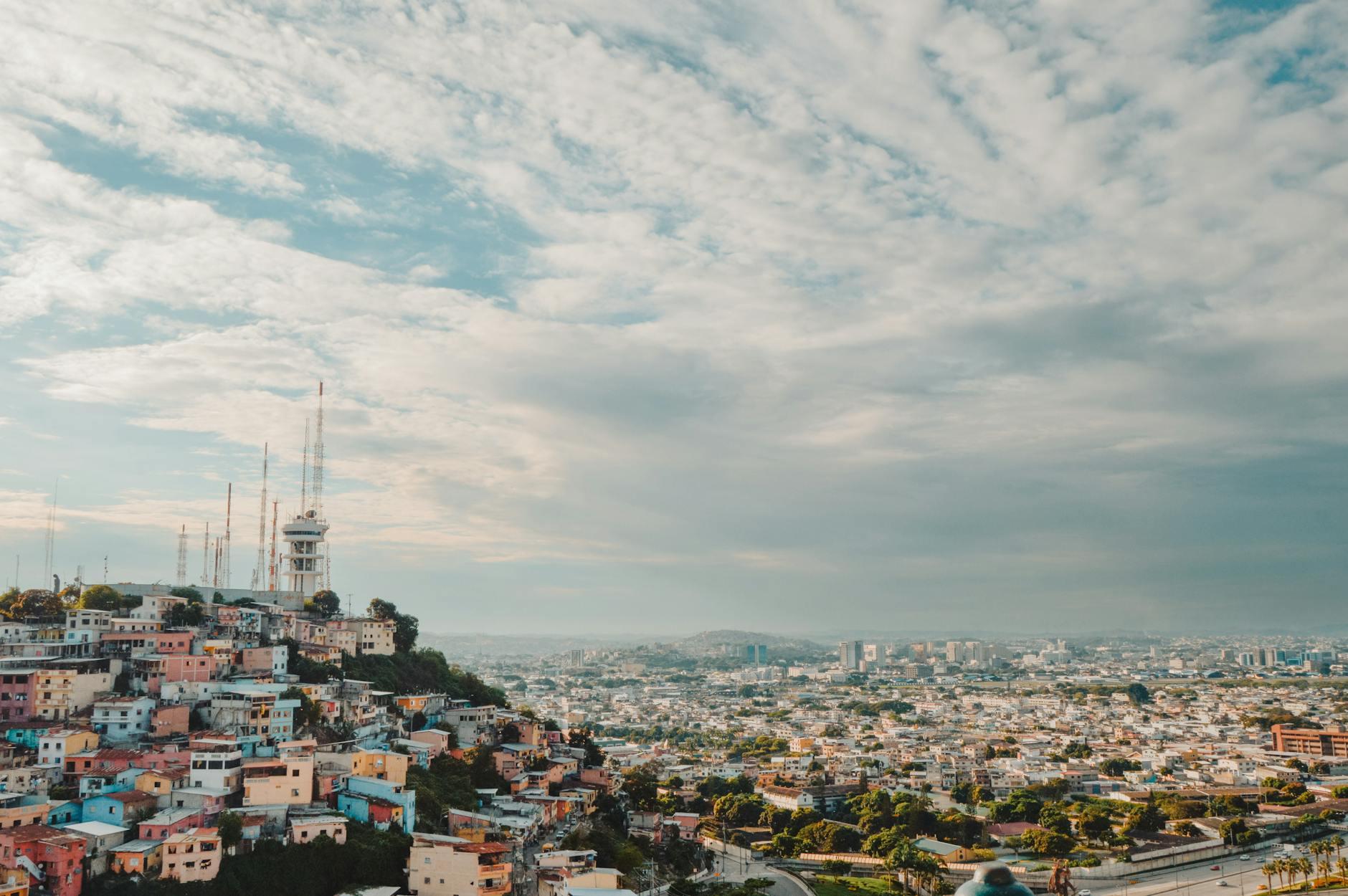 Guayaquil skyline