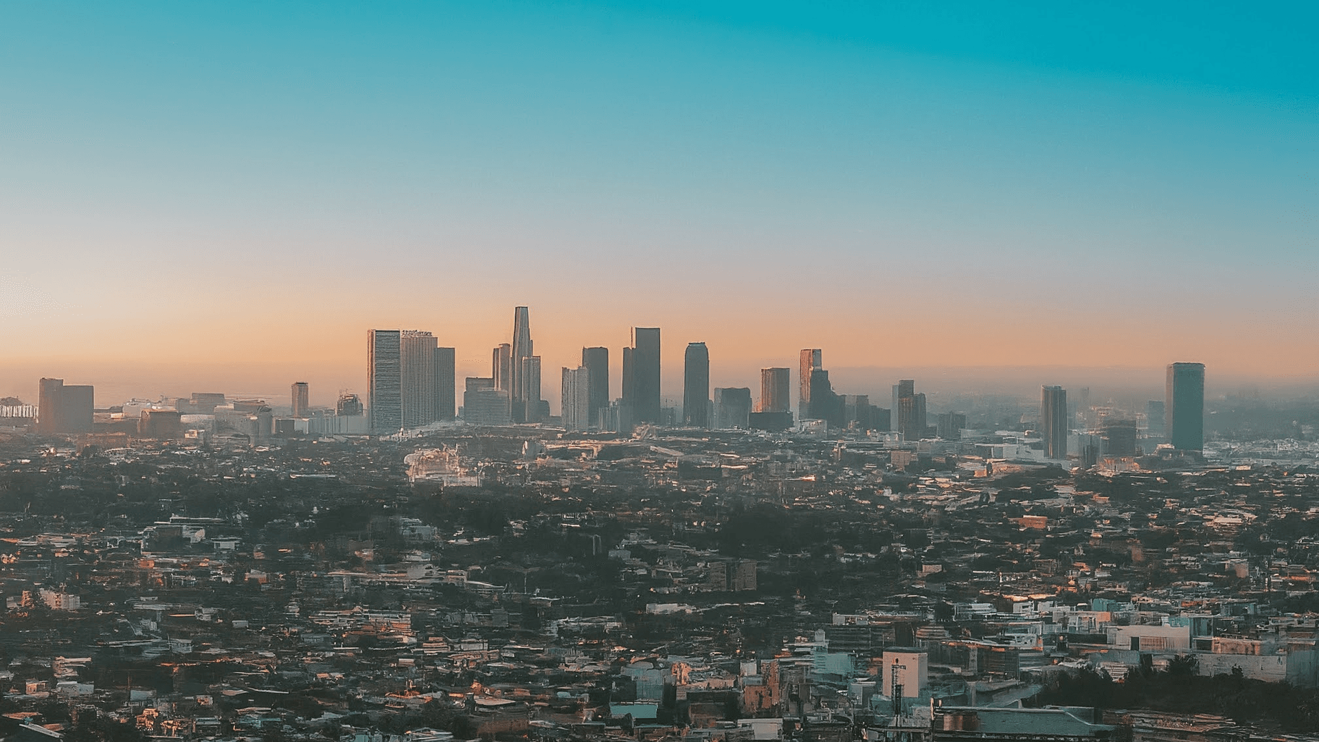 Cover Image for Conquering Los Angeles in Just 12 Hours: Hollywood Glamour and Beach Vibes